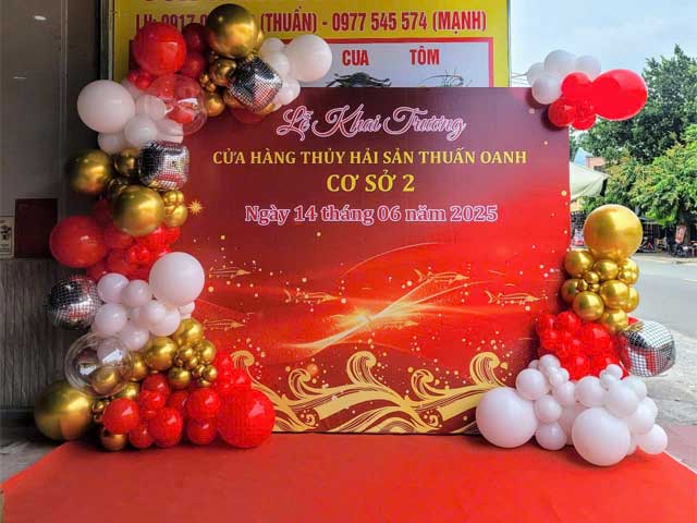 Mẫu backdrop khai trương cửa hàng