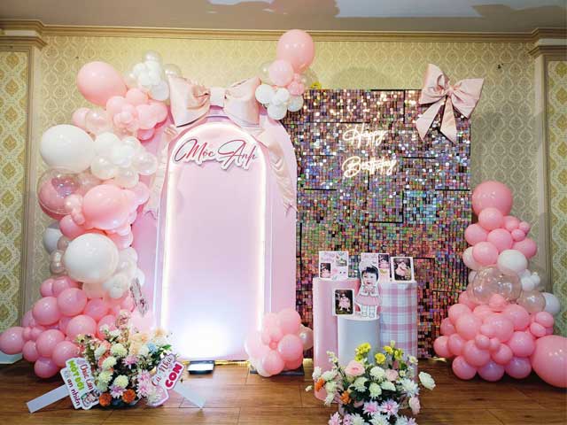 Mẫu Backdrop Sequin Decor Thôi Nôi Đẹp Cho Bé Mẫu Backdrop Sequin Decor Thôi Nôi Đẹp Cho Bé