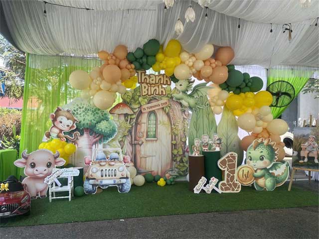 •	Concept Thôi Nôi Chủ Đề Rừng Xanh Safari