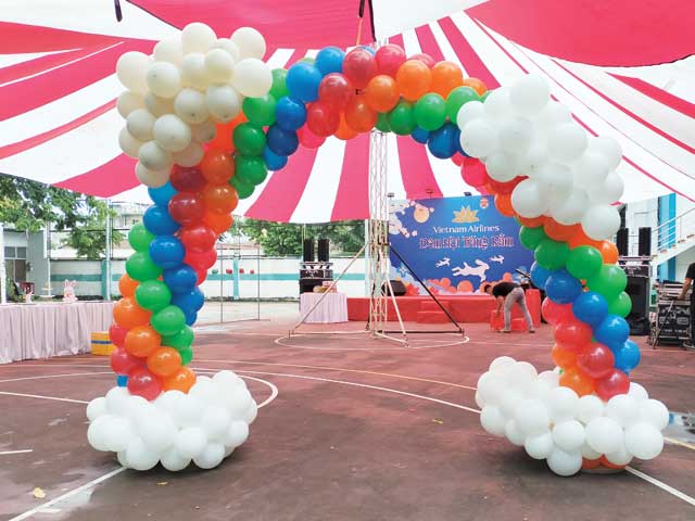 Cổng bóng đẹp giá rẻ tại Hóc Môn