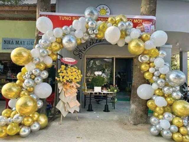 thuê cổng bong bóng khai trương giá rẻ