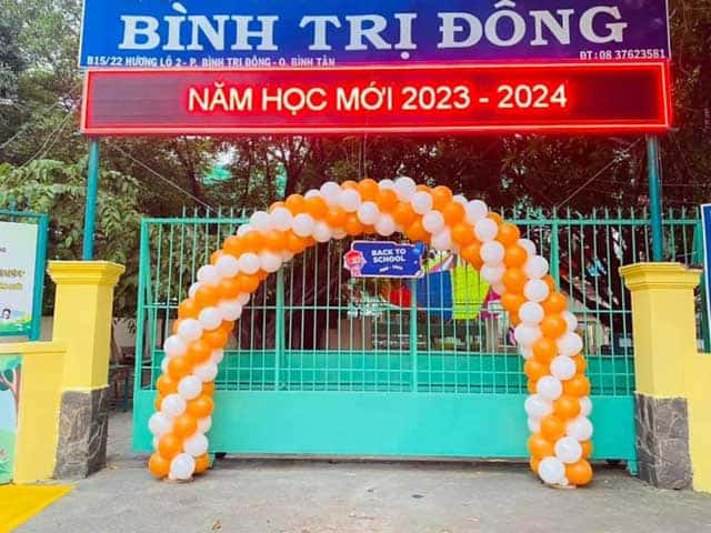 trang trí cổng bóng khai trương tại hóc môn