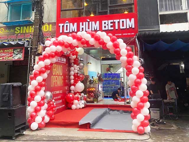 Thi Công Cổng Bong Bóng Khai Trương