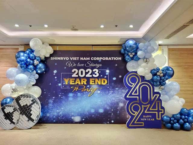 Tiệc tất niên công ty