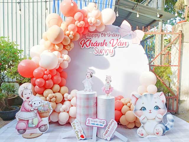 Trang trí tiệc đầy tháng cho bé tại nhà