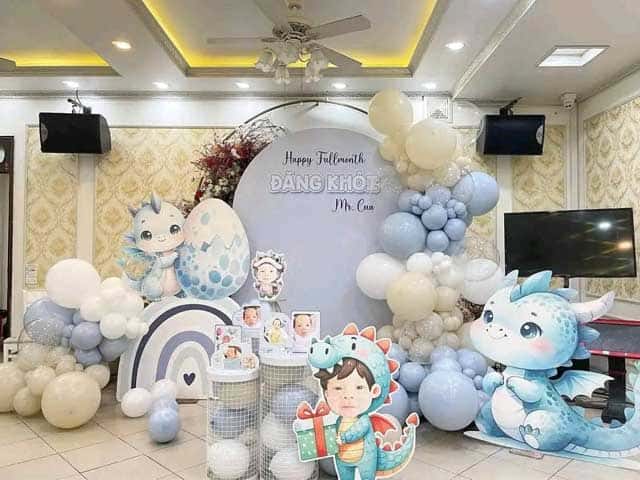 Decor tiệc đầy tháng trọn gói