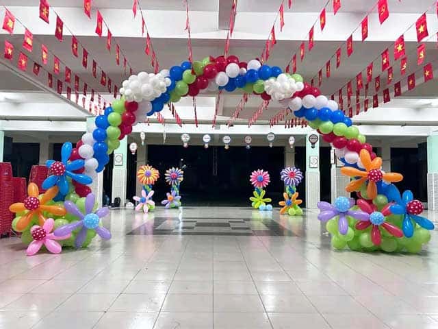 Nhận thi công cổng chào bong bóng