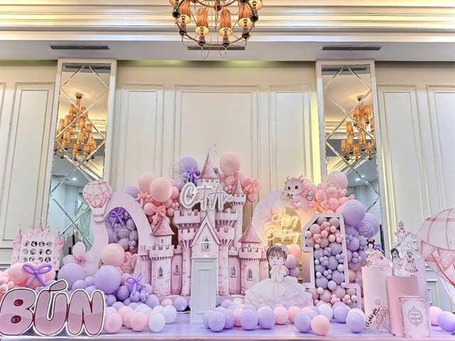 Thôi Nôi Bé Tuổi Rắn Phong Cách Hiện Đại