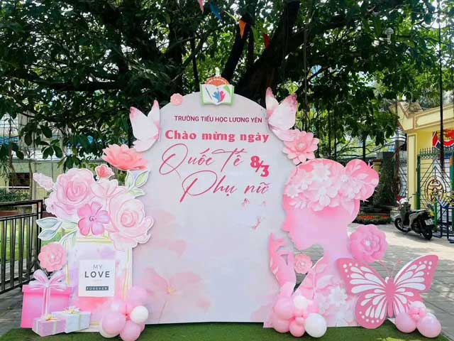 Photobooth Trang Trí 8/3 Cho Công Ty