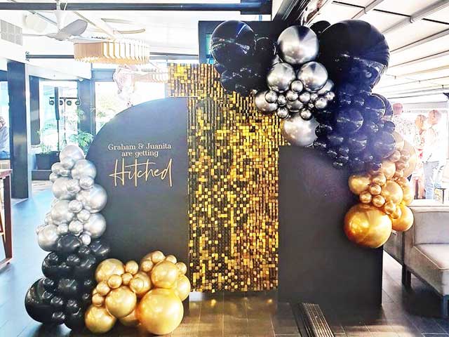 Rèm sequin màu vàng ánh kim cho tiệc sinh nhật