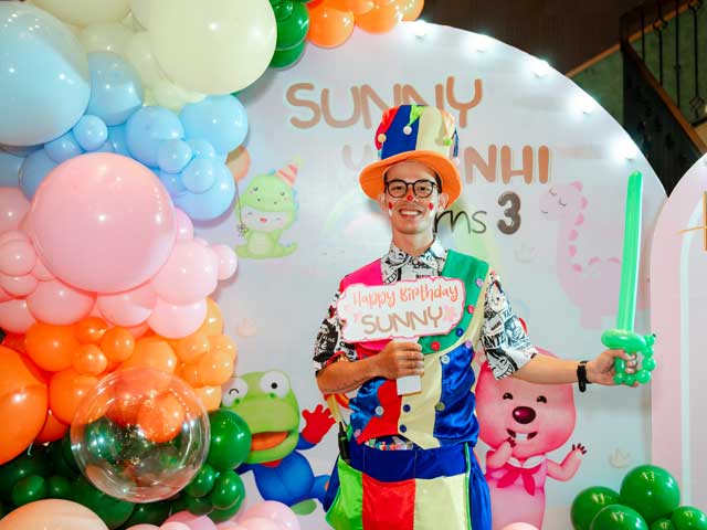 Hùng Cường Decor cung cấp chú hề thôi nôi bé