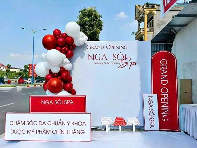Thuê dịch vụ trang trí khai trương uy tín