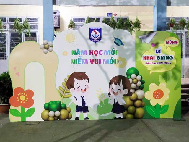 Thuê dịch vụ trang trí trường học