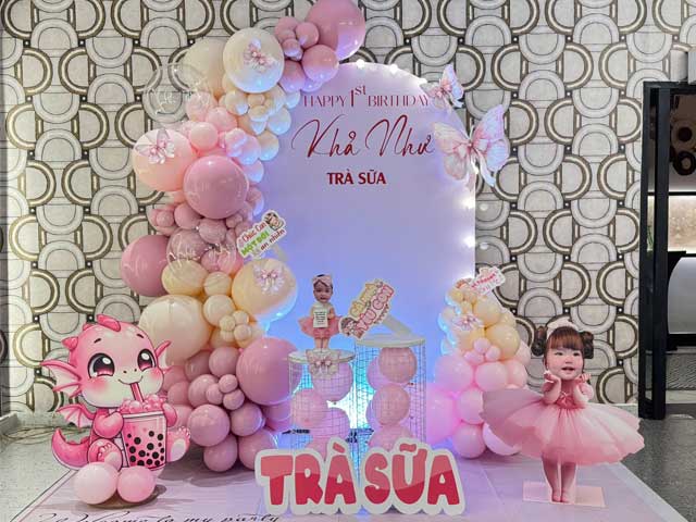 Tổ Chức Sinh Nhật Cho Bé Gái