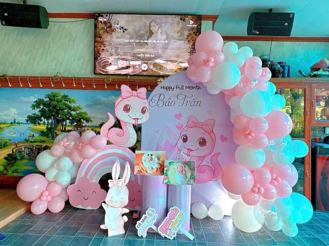 Trang Trí Tiệc Đầy Tháng Cho Bé