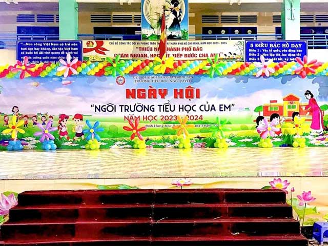 Trang Trí Tổng Kết Năm Học Đẹp