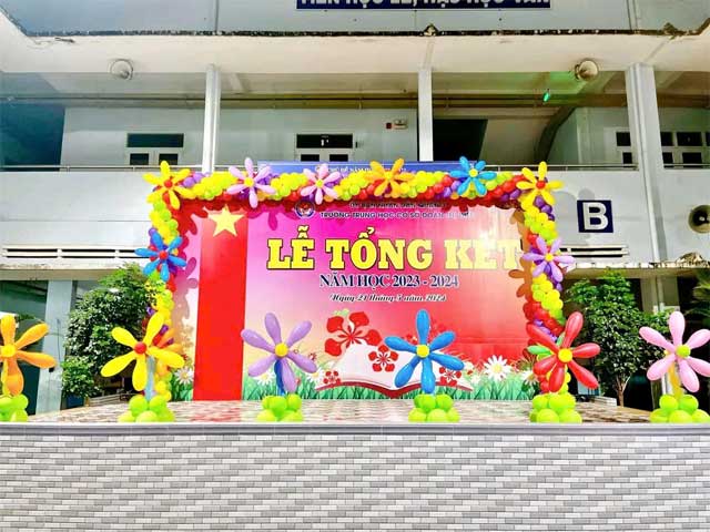 Trang Trí Lễ Tổng Kết Năm Học Cho Trường Tiểu Học