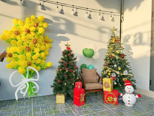 Trang Trí Noel Trường Học