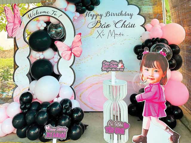 Trang trí sinh nhật cho bé gái tại Hóc Môn
