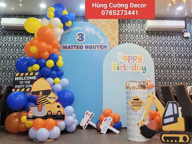 Trang trí sinh nhật cho bé trai 3 tuổi