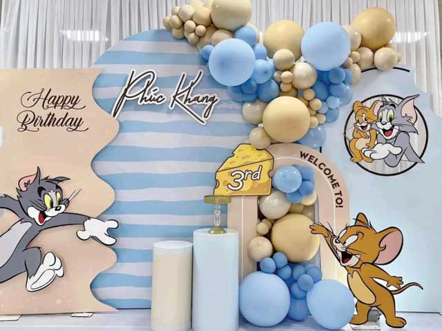 Trang trí sinh nhật cho bé trai chủ đề Tom và Jerry