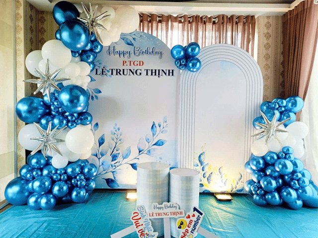 Trang Trí Phó Tổng Giám Đốc Công Ty