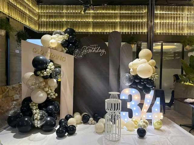 Sinh nhật người lớn sang trọng cho người lớn Sinh nhật người lớn sang trọng cho người lớn