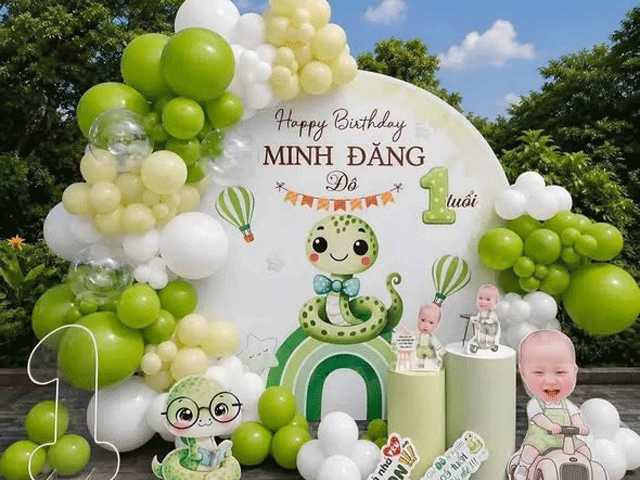 Trang Trí Thôi Nôi Bé Trai Tông Xanh Đẹp