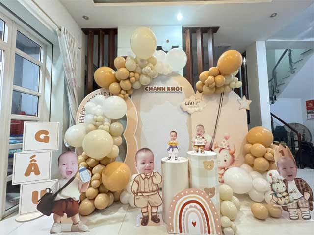 Trang Trí Thôi Nôi Bé Trai Tuổi Rắn