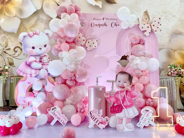 trang trí thôi nôi cho bé gái tại Hóc Môn