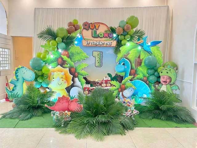 Trang Trí Tiệc Tại Nhà Trang Trí Tiệc Tại Nhà