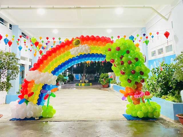 Trang Trí Tổng Kết Năm Học Gần Đây