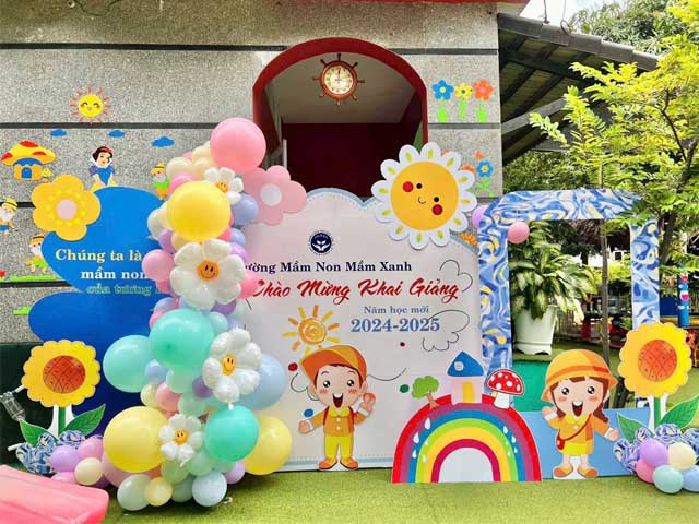 Trang trí tri ân thầy cô