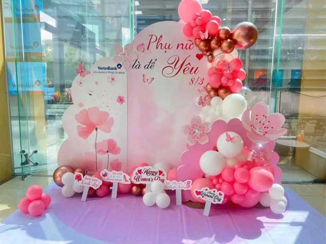 Trang trí văn phòng 8/3 đẹp Trang trí văn phòng 8/3 đẹp