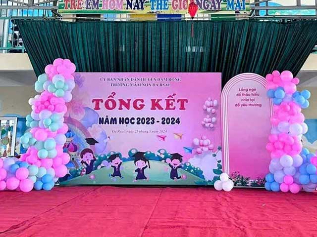 Ý Tưởng Trang Trí Lễ Tổng Kết Năm Học